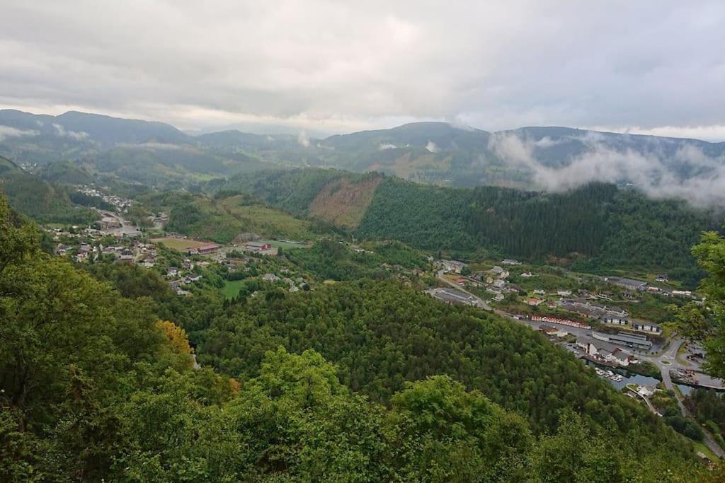 شقة Casa Monami Leilighet I Naturen Naer Bergen Lonevåg المظهر الخارجي الصورة