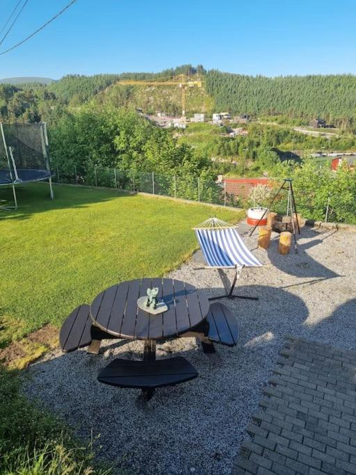 شقة Casa Monami Leilighet I Naturen Naer Bergen Lonevåg المظهر الخارجي الصورة